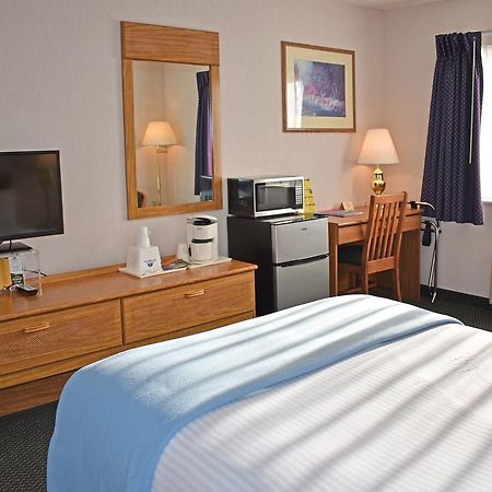 Americas Best Value Inn & Suites - Tahquamenon Country Newberry Exteriér fotografie