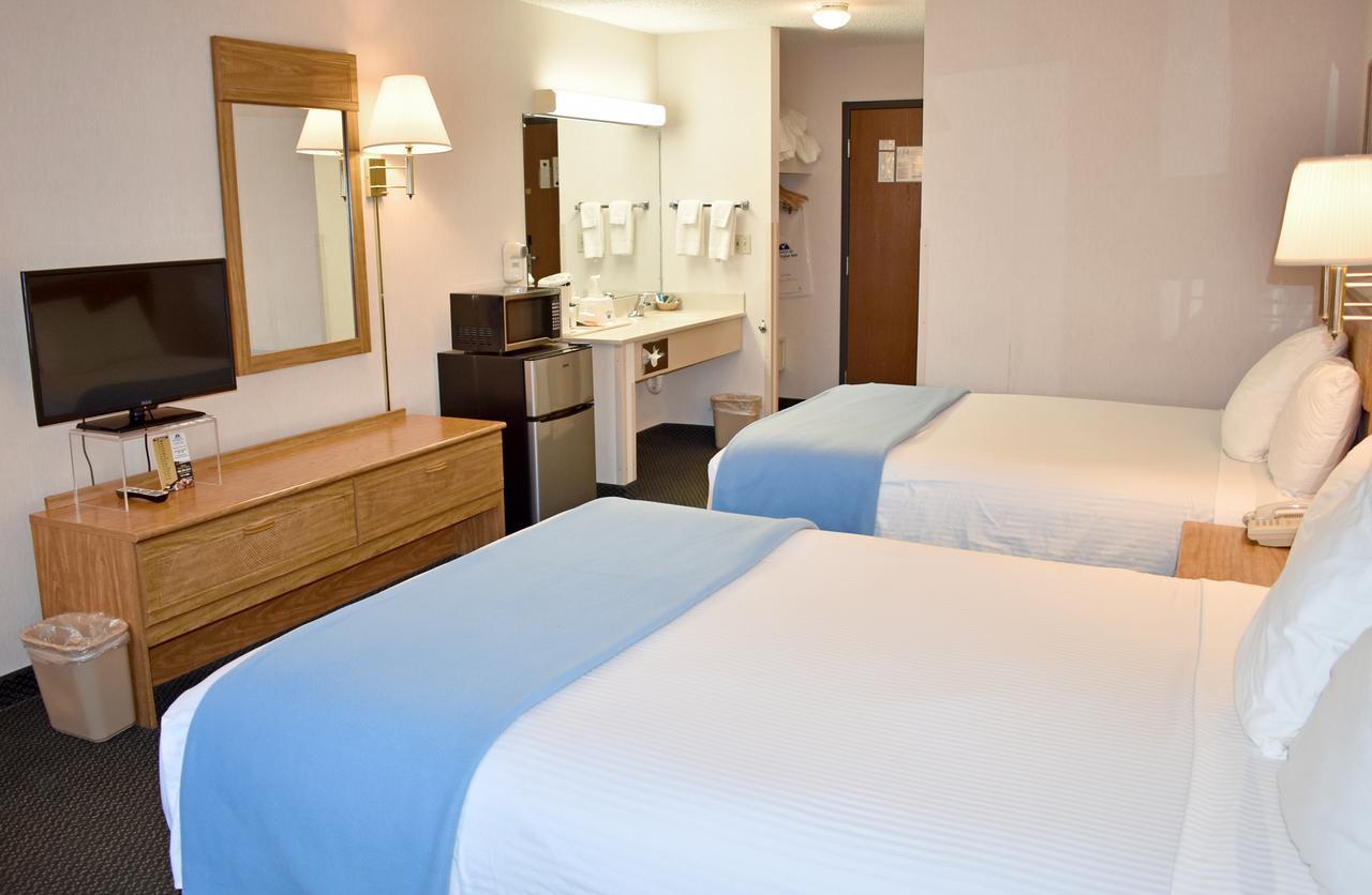 Americas Best Value Inn & Suites - Tahquamenon Country Newberry Exteriér fotografie