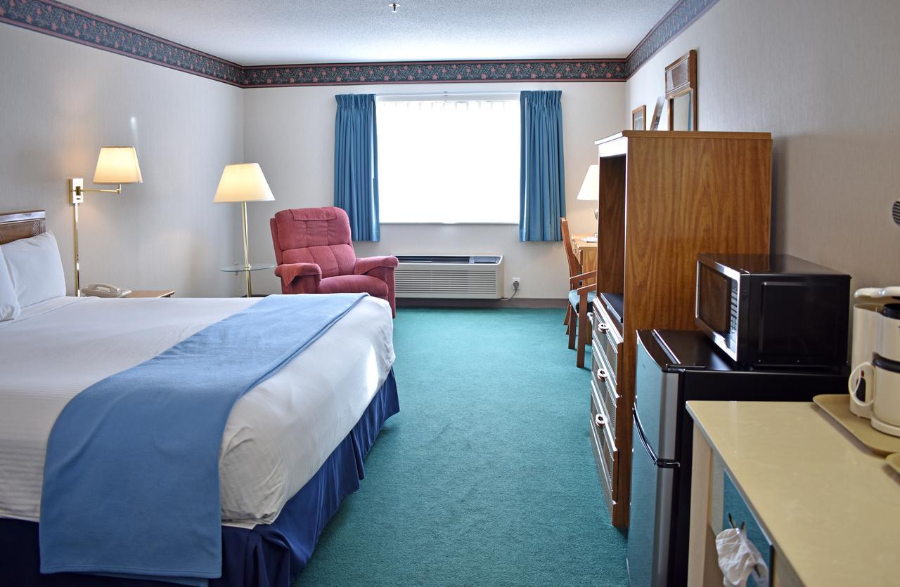 Americas Best Value Inn & Suites - Tahquamenon Country Newberry Exteriér fotografie