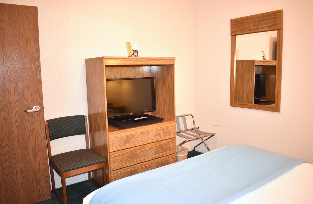 Americas Best Value Inn & Suites - Tahquamenon Country Newberry Exteriér fotografie
